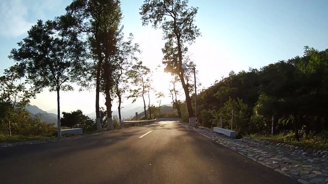 Xiaomi Yi Smart Dash Camera - Mountain Road