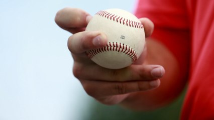 Unstitched: How to throw a spike curveball