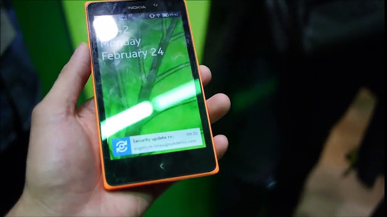 NOKIA XL HANDS ON AS NOKIA XL IS ANDROID FROM NOKIA