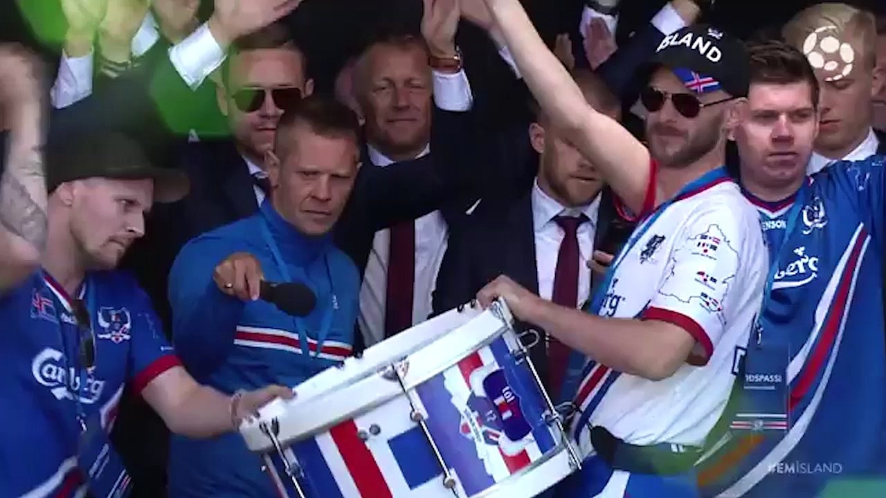 L'accueil triomphal des Islandais au pays