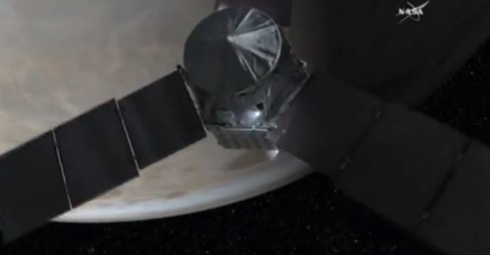 La sonde Juno en orbite autour de Jupiter, en 42 secondes