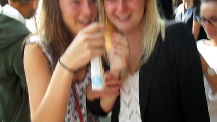 Réactions de bachelières au lycée Jay-de-Beaufort à Périgueux