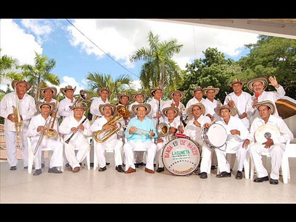 Porro La Butaca - Banda 19 de Marzo De Laguneta