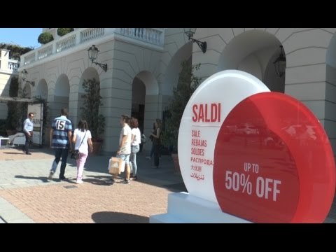 Marcianise (CE) - Al via i saldi, 25mila presenze nel weekend all'Outlet (04.07.16)