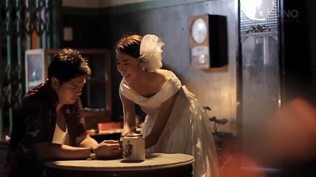 ผ่านมาให้แค่จำ - Peet Peera [Official MV]