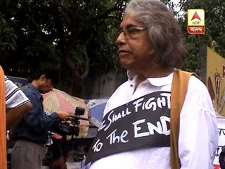 Intelectuals protest against dramatist Bimal Chakraborty's harrasment