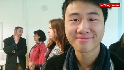 Morlaix. Heureux, les bacheliers 2016 !