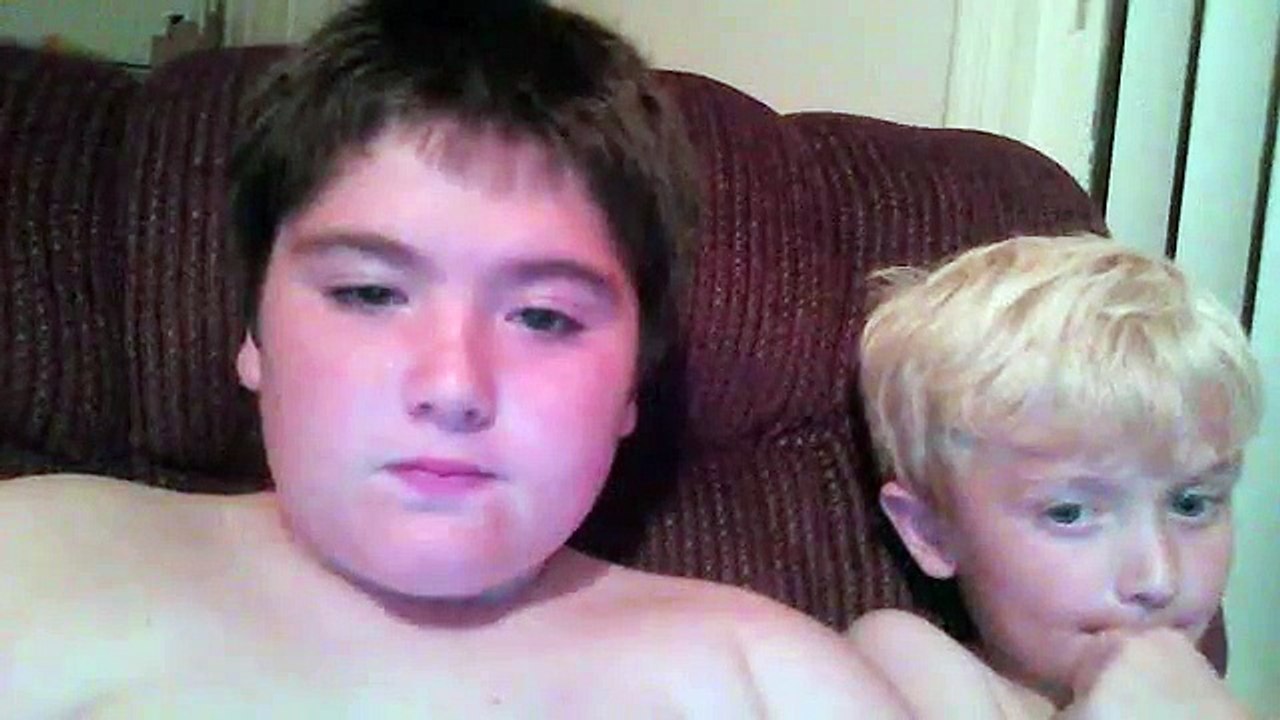 Webcam video from May 12, 2014 10:17 PM