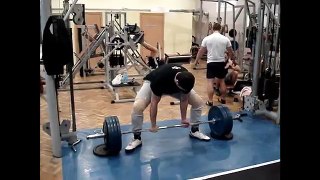250kg (555lbs) Deadlift from 6'4 (1.95m) 17 year old