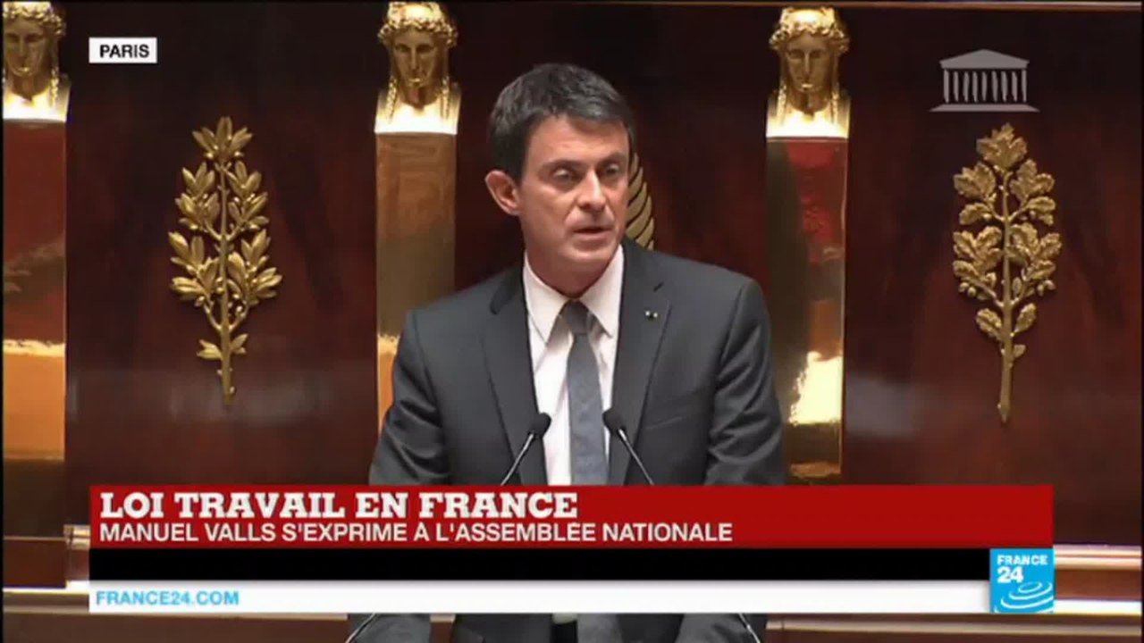 Loi Travail en France : le premier ministre Manuel Valls invoque le 49-3 pour forcer l'adoption du projet