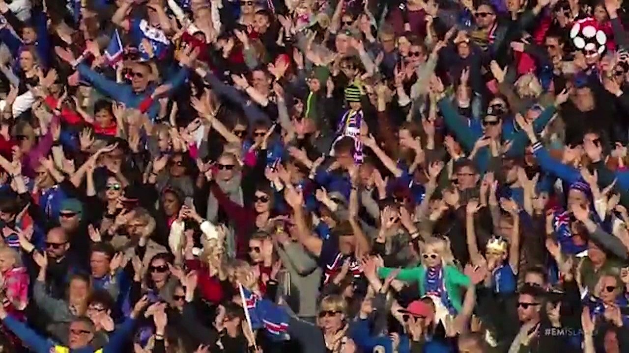 Zap Foot du 5 juillet: Comment CR7 a convaincu Moutinho de tirer, un arrêt dingue au futsal, le clapping de fin des Islandais etc.