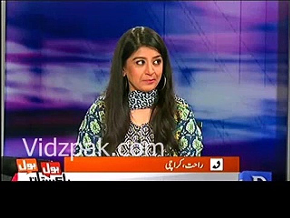 Mujhey Mufti Muneeb jaise logo se bohat khauf ata hai :- Nusrat Javed after female caller criticized Mufti Muneeb