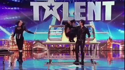 Vik Mancini INCREDIBILE