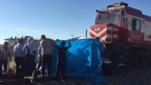 Hemzemin Geçitte Kaza: 4 Ölü - Denizli