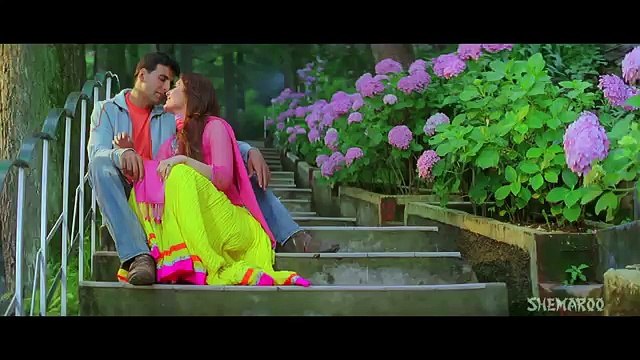 Aisa-Koi-Zindagi-Mein-Aaye Dosti-Songs Akshay-Kumar Kareena-Kapoor Alka-Yagnik Filmigaane