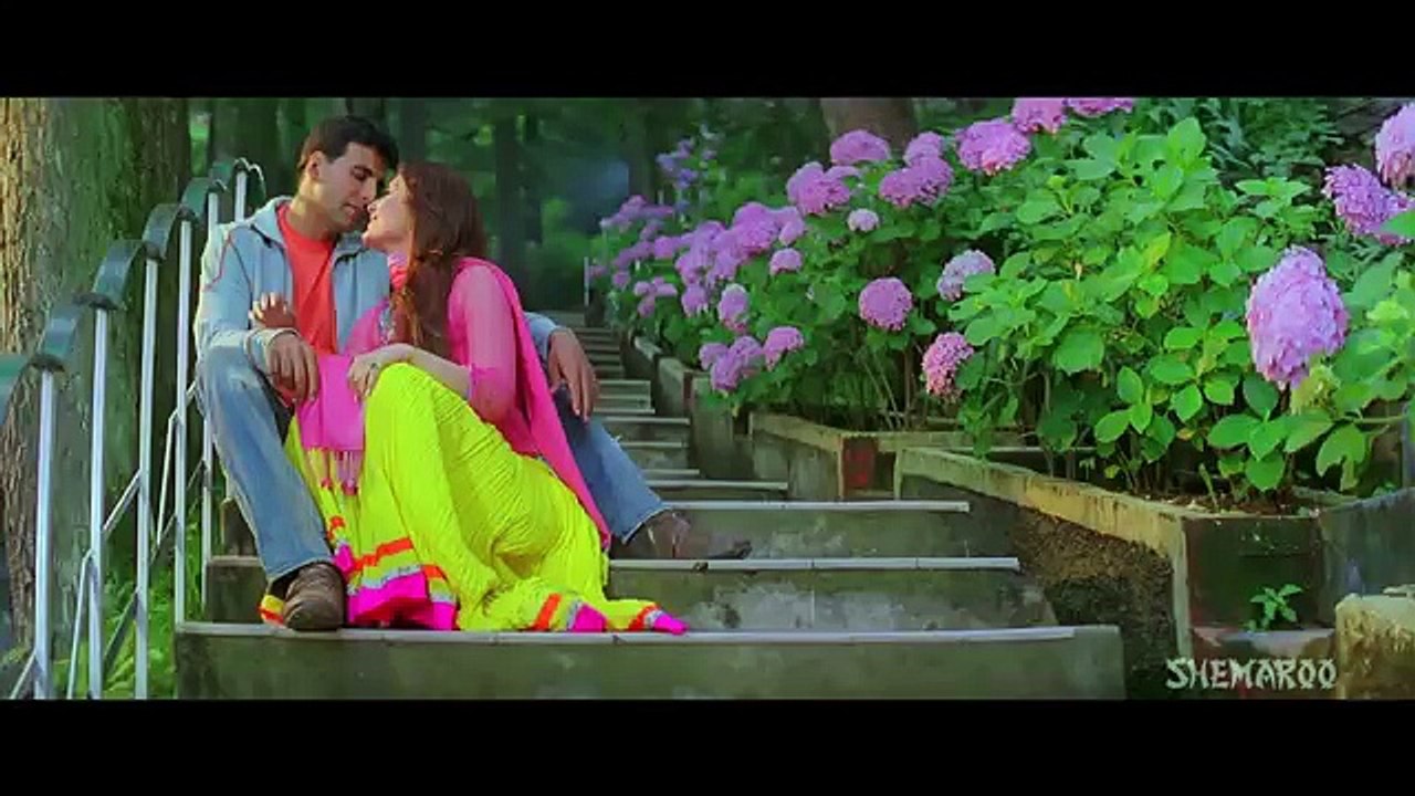 Aisa-Koi-Zindagi-Mein-Aaye--Dosti-Songs--Akshay-Kumar--Kareena-Kapoor--Alka-Yagnik--Filmigaane