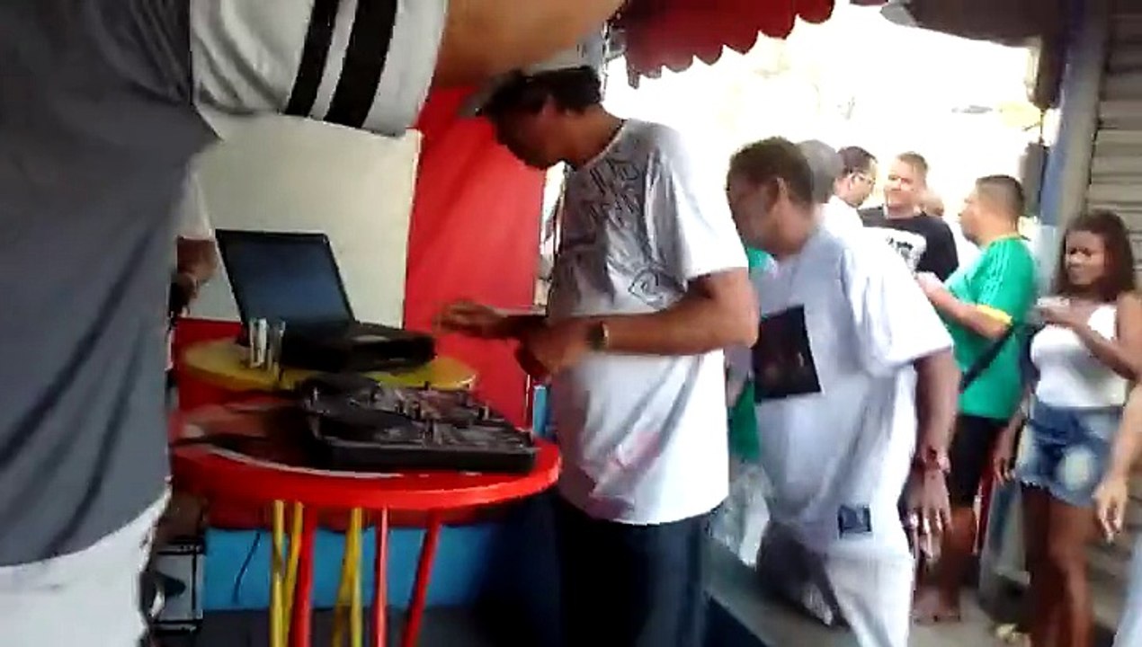 O ANIVERSSARIO DO DJ FLAVINHO PIPOS...3 DE JULHO 2016 BAR FL