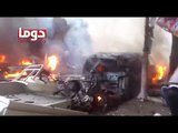 دوما 24-4-2012 احتراق السيارات نتيجة القصف على المدينة.wmv