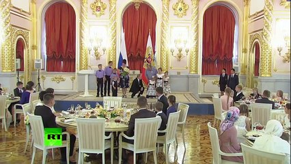 Baby Girl Trolls President Putin - Hot clip - Funny clip