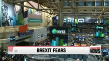 Global stocks open lower as Brexit fears resurface