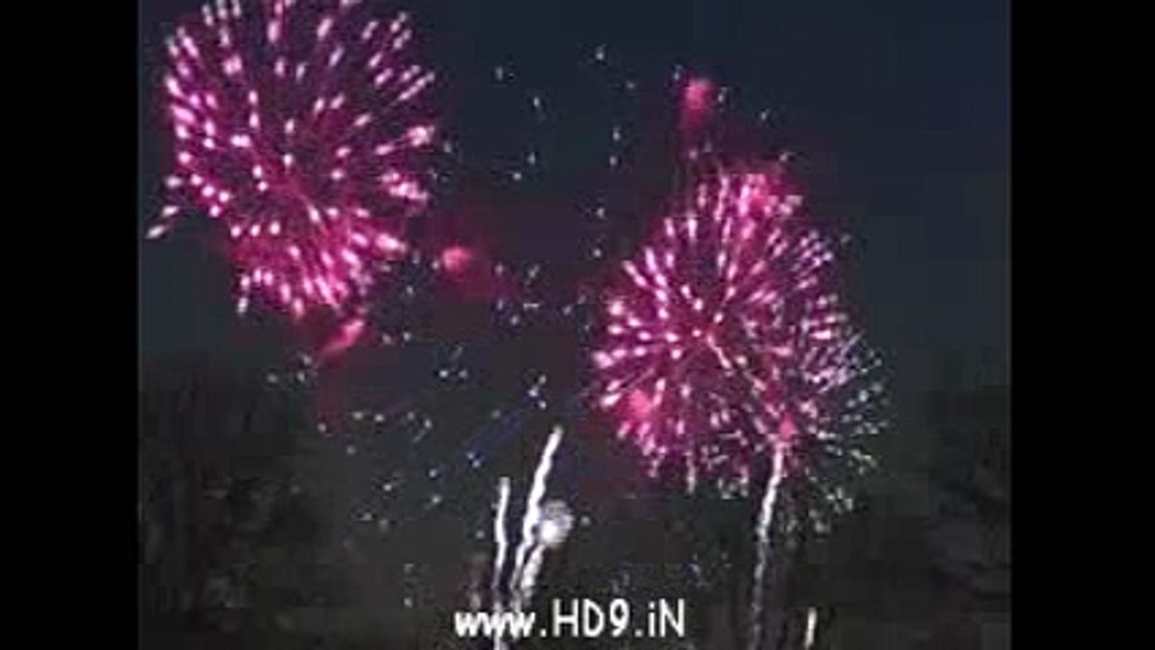 This_Is_How_They_Do_Fireworks_In_Glasgow