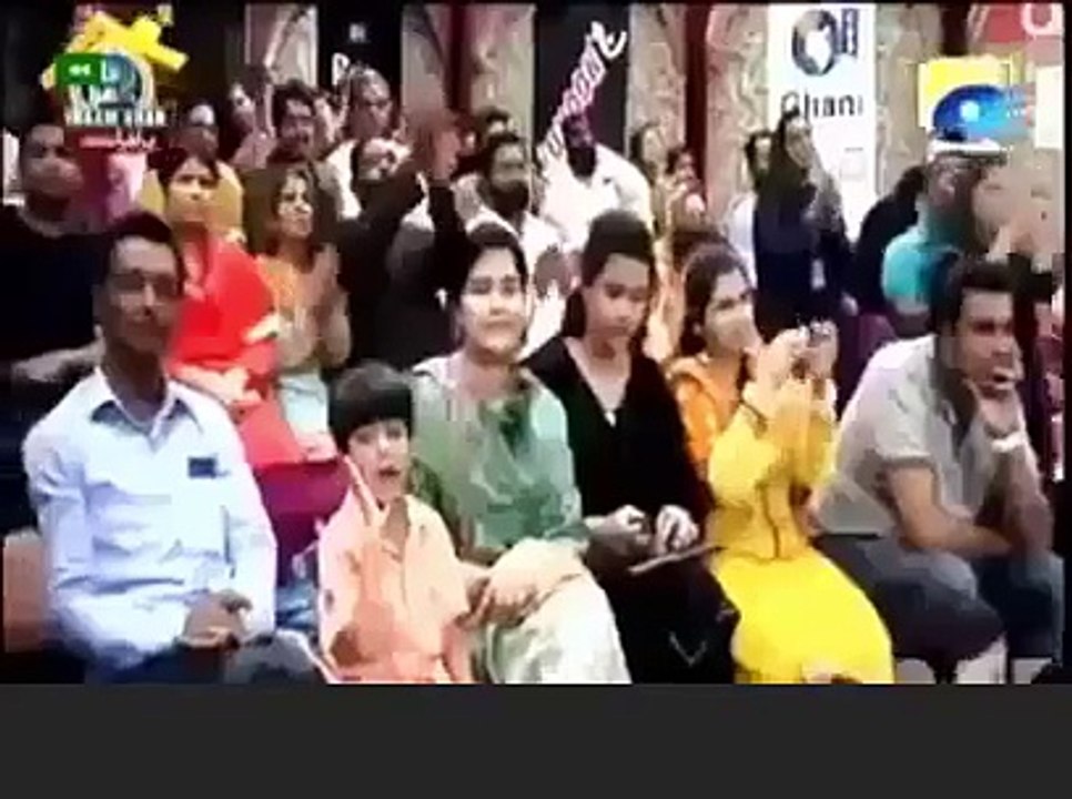 PEMRA Bans Aamir Liaquat's Show Inam Ghar for 3 Days due to this Video