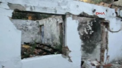 Aydın - Yangında Evsiz Kalan Aile Yardım İstedi