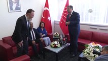 Siyasi Partilerde Bayramlaşma - Hdp Heyeti, CHP'yi Ziyaret Etti