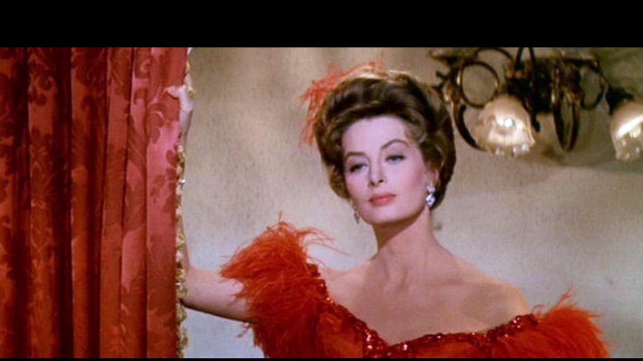 CAPUCINE TRIBUTE