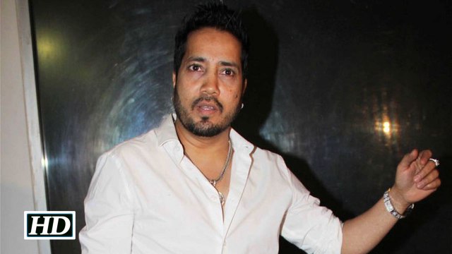 Model files molestation case against Mika Singh