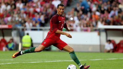 Cristiano Ronaldo Vs Iceland (EURO 2016)