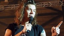 One Direction - Harry Styles talking (Oct 27 - Newcastle, UK)