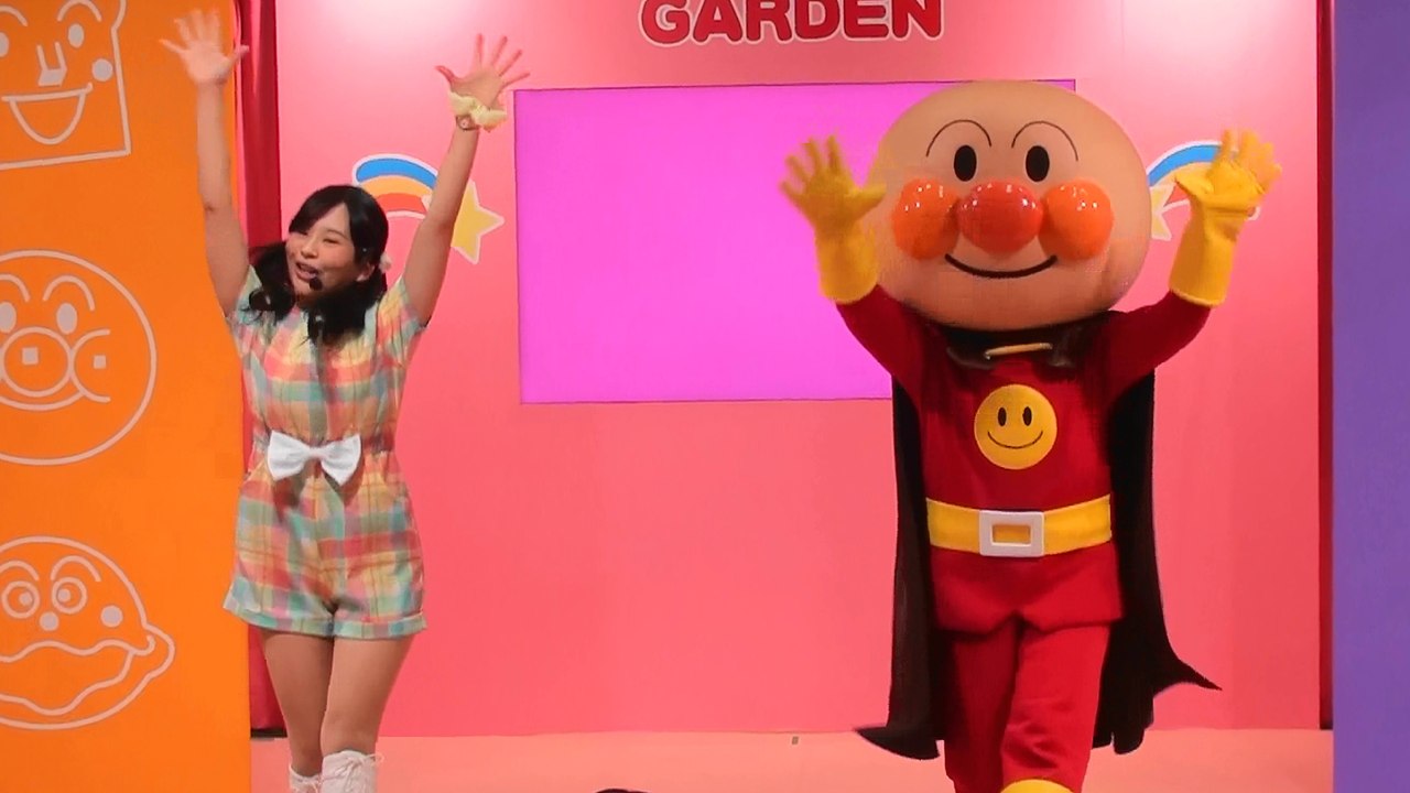 Anpanman gymnastics (with choreography guidance of Onesan) Tokyo Toy Show 2015