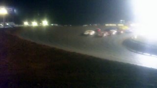 1st lap crash 5-15-10.MOV