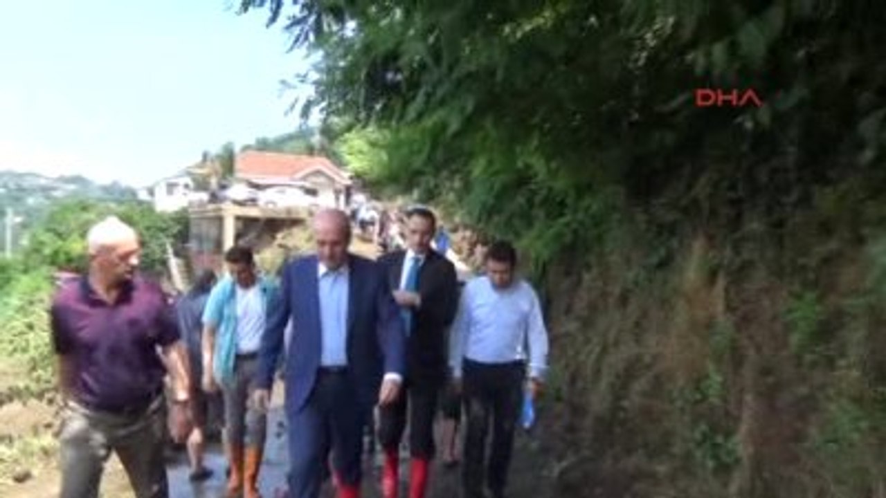 Ordu Perşembe'de Sel; 1 Kişi Kayıp Numan Kurtulmuş Olay Yerinde İncelemelerde Bulundu -5