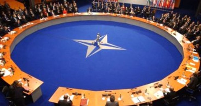 NATO Zirvesi'nin Havadan Güvenliğini Türkiye Sağlayacak