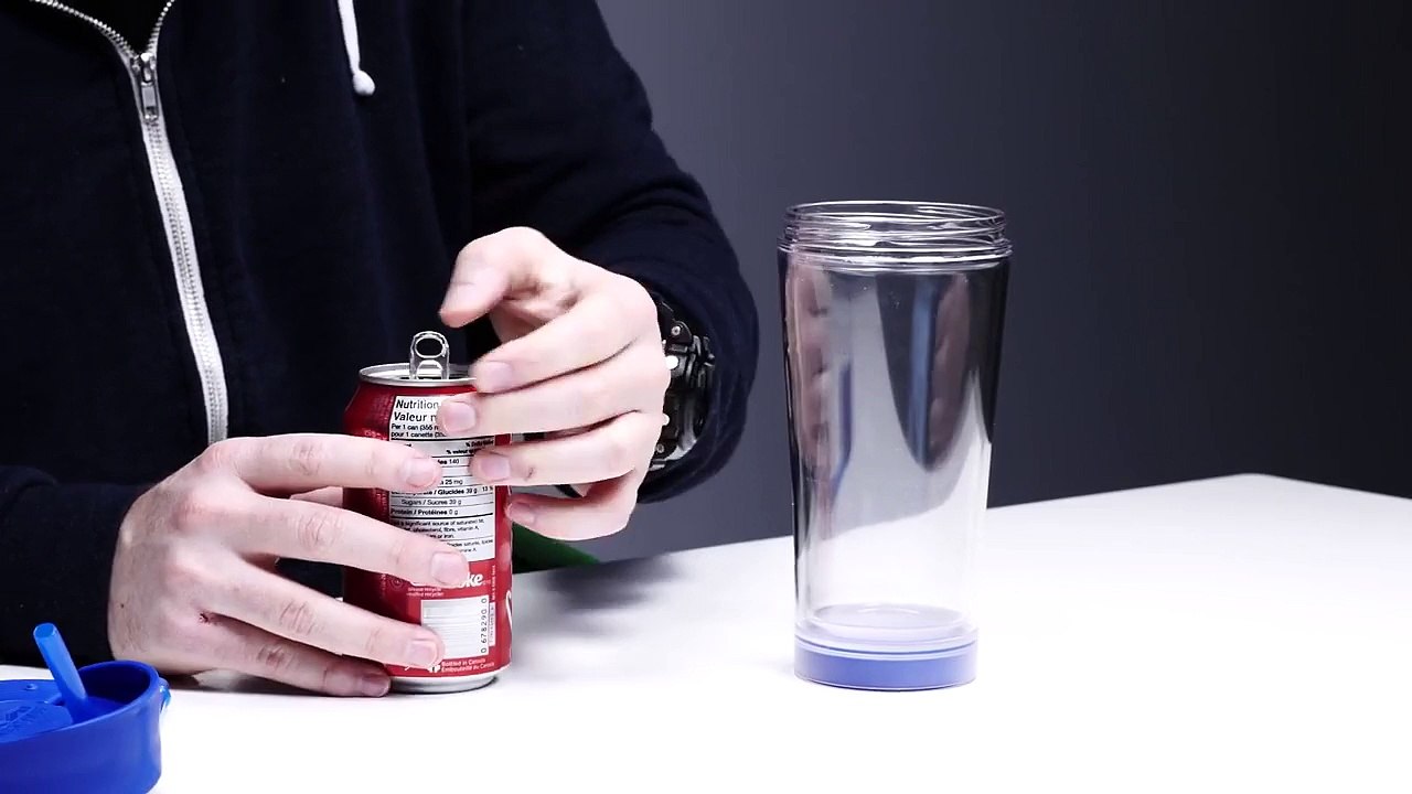 Verre impossible à renverser