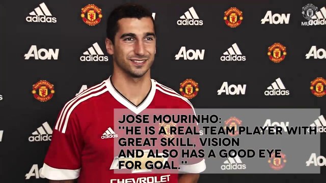 Подписание Мхитаряном контракта с Манчестер Юнайтед