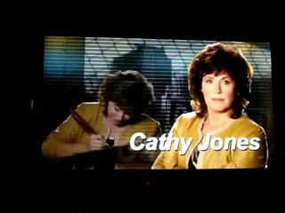 This Hour Has 22 Minutes Christmas - Charlie Brown Headline