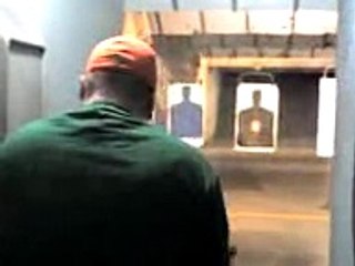 Shooting Glock 19