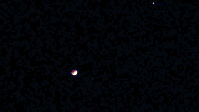 'Blood Moon' Total Lunar Eclipse 15 April, 2014 | CLOSE-UP VIDEO