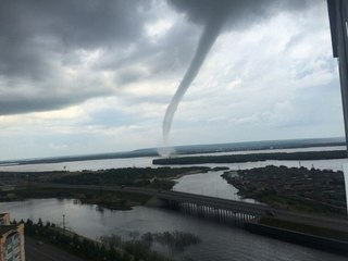 Настоящий смерч в Сургуте 6 июля