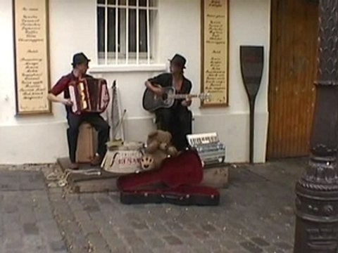 Chap 7 - DANS LES GARES (Les blérots de R.A.V.E.L.)