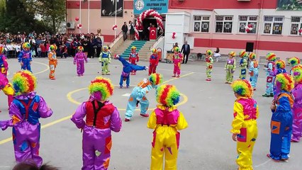 Pinpon topu burnumuzda 23 nisan 2016 gosterileri.
