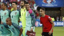 Un ramasseur de balle s'incruste sur la photo du Portugal