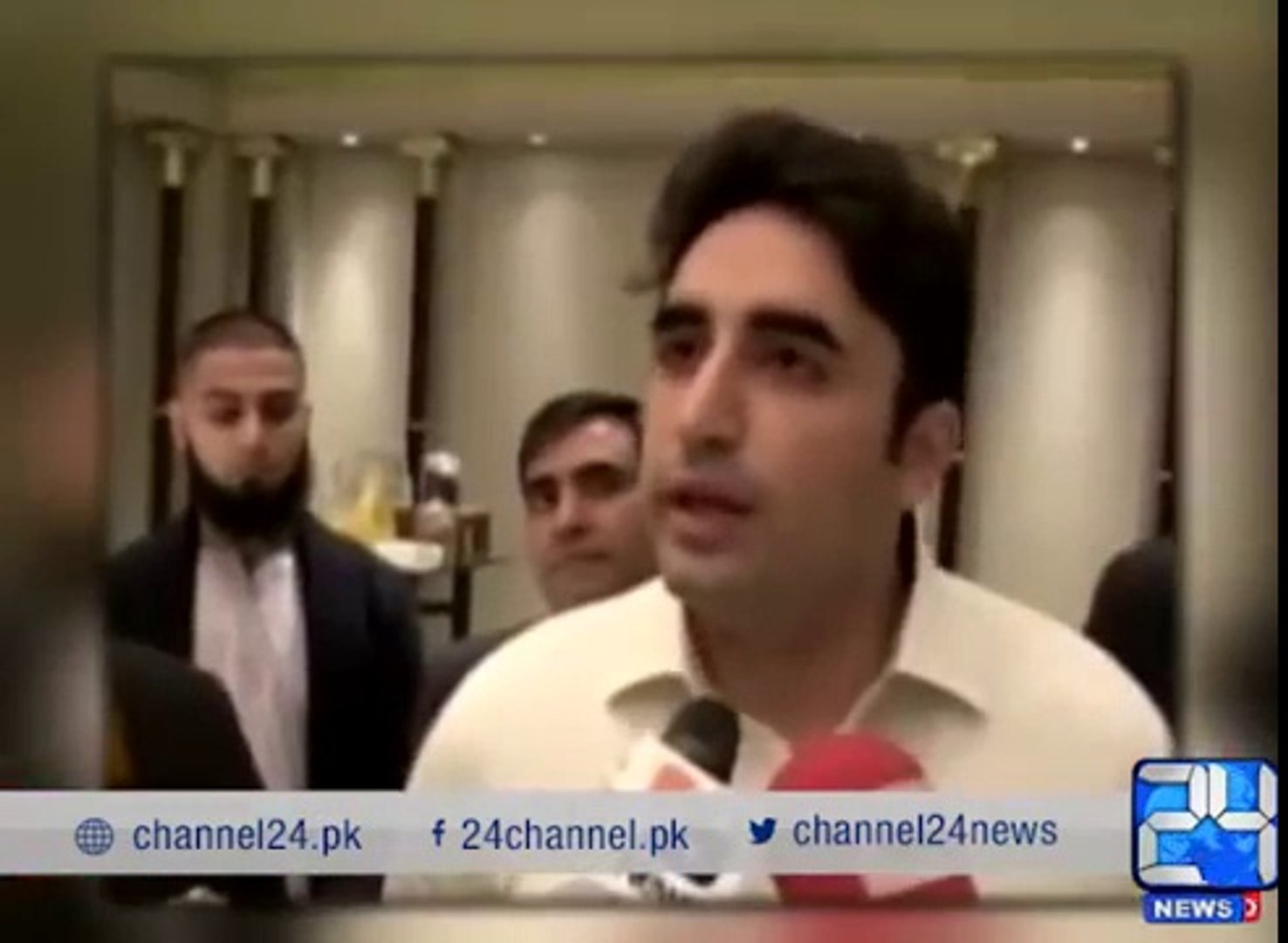 ⁣Bilawal Bhutto sends a good will message to PTI, trouble for PMLN