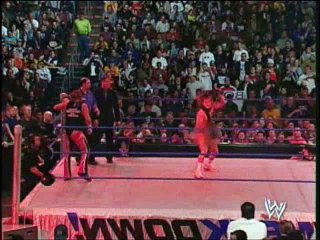 WWE Smackdown - Shannon Moore vs A-Train
