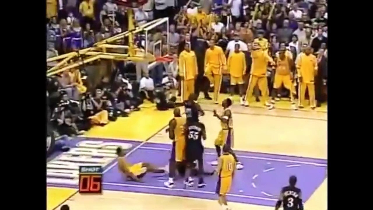 Tyronn Lue Great Defense on Allen Iverson - 2001 Finals Game 1