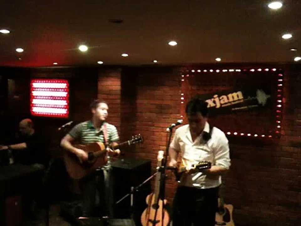 Acoustic Revs 1 @ Loom 28/10/10