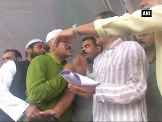 MP CM Chouhan attends Eid-ul-Fitr celebration in Bhopal